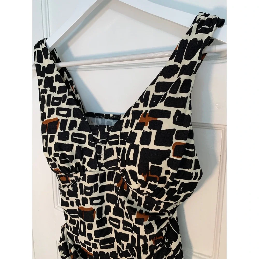 Lands End Slender Suit Grecian Adjustable Geometric One Piece Bathing Suit / 12P